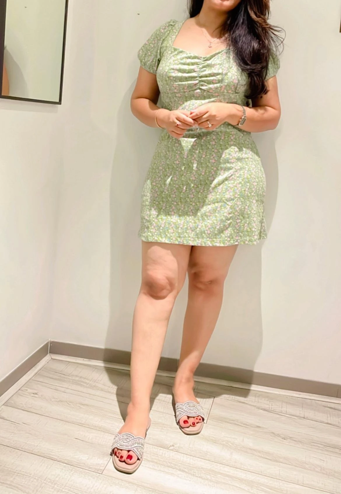 Saanvi Kapoor – Indian escort in Noida — 4 / 7