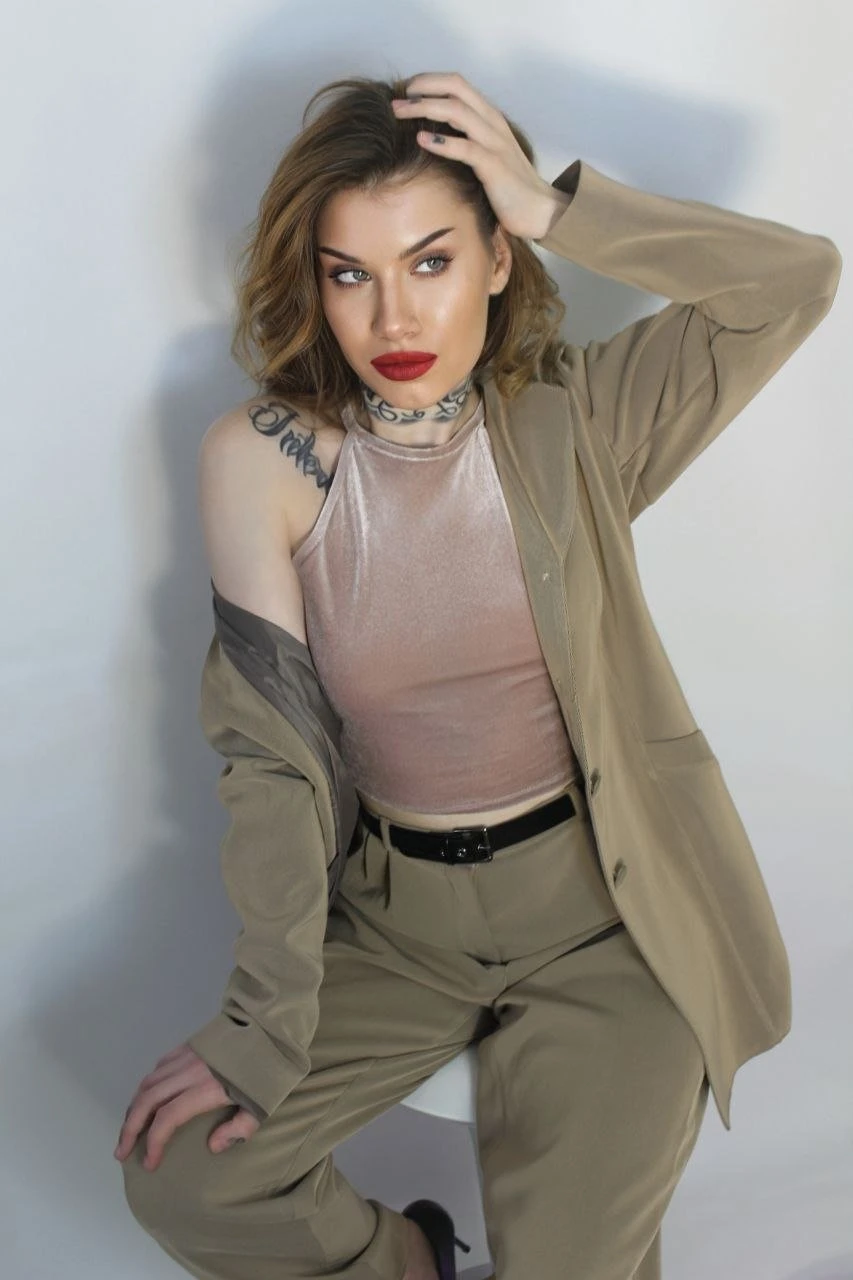 150 USD ❤ Bella️ ❤ Model ❤ – Estonian escort in Beirut — 5 / 11