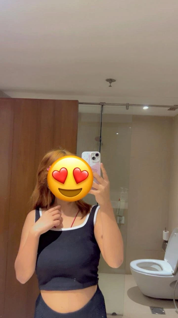 Hire Hot Collage Girl Perfect Companion – Indian escort in New Delhi — 1 / 6