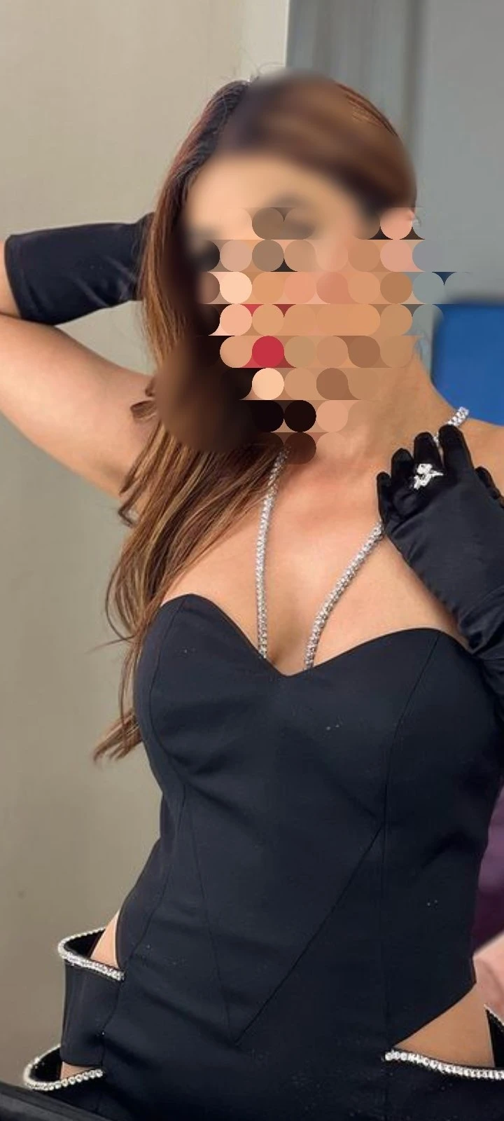 Akanksha independent girl – Indian escort in Mumbai — 6 / 14