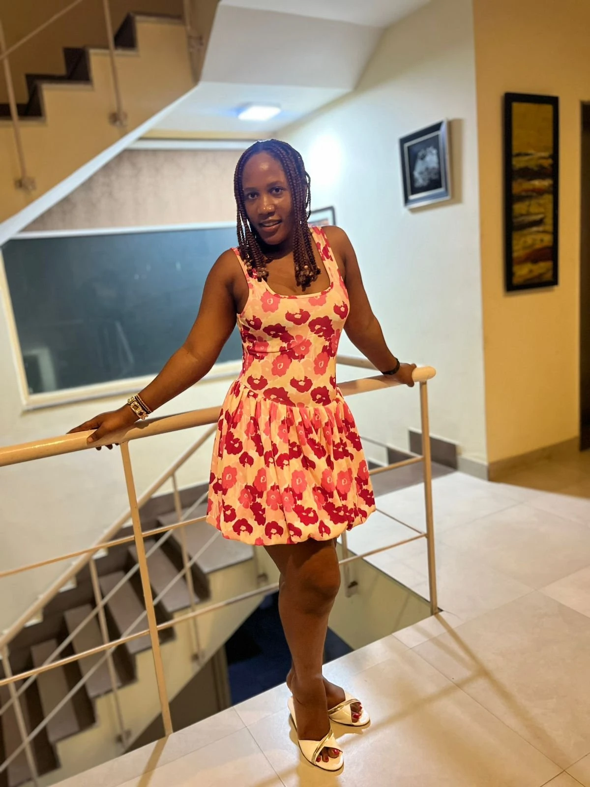 Young Classy and Beautiful Girl Katrina – Kenyan escort in Gurgaon — 3 / 5