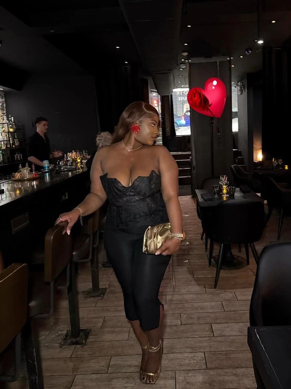 African Phifi +91//913300//6423 – escort in Pune — 7 / 15