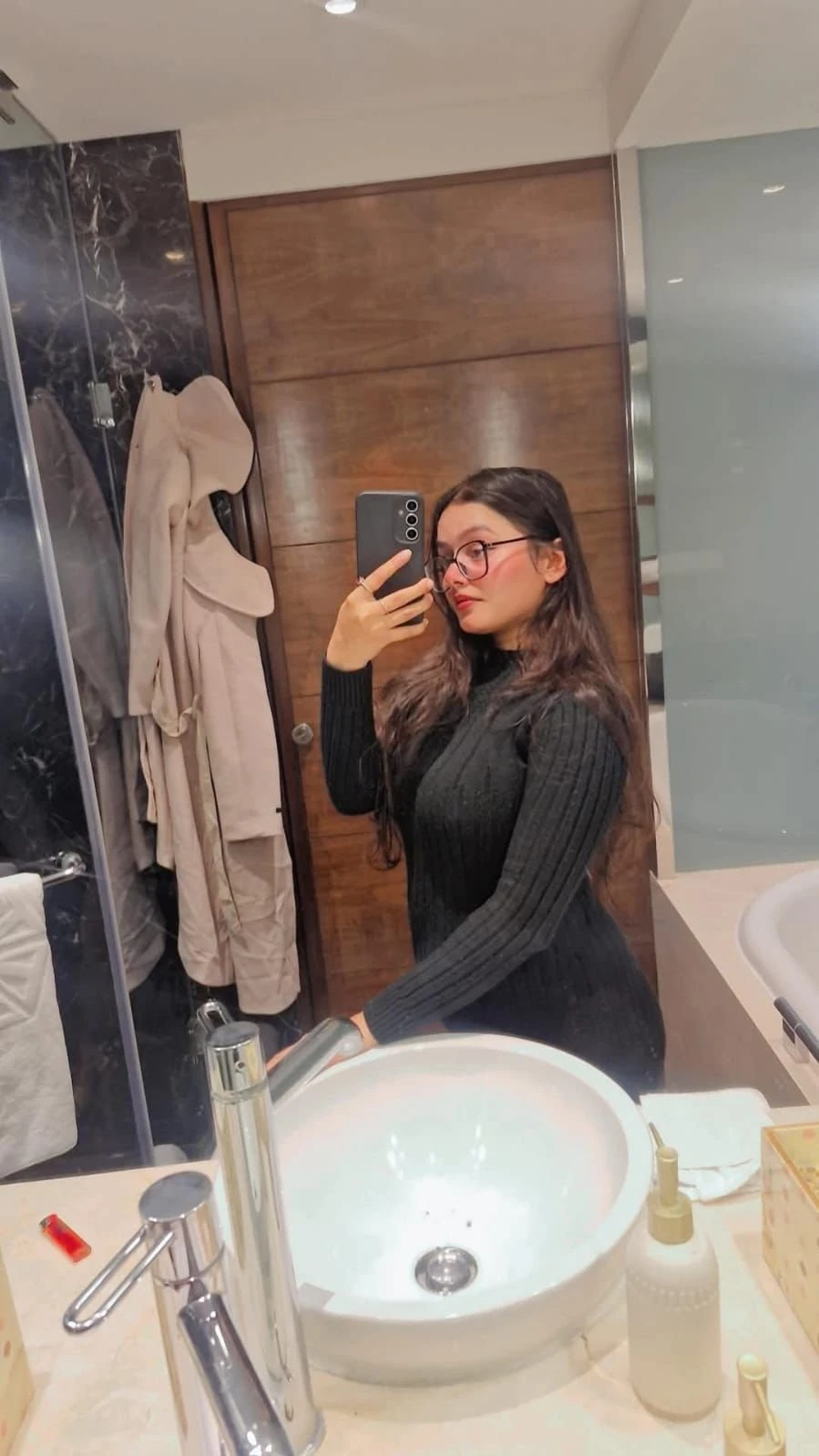 Aarti Independent Girl Available in Delh – Indian escort in New Delhi — 4 / 6