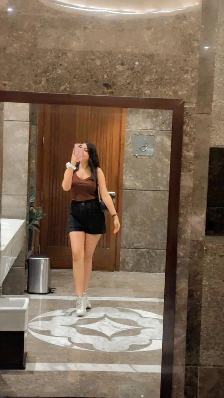 Aerocity Escorts New Delhi – Indian escort in New Delhi — 2 / 5