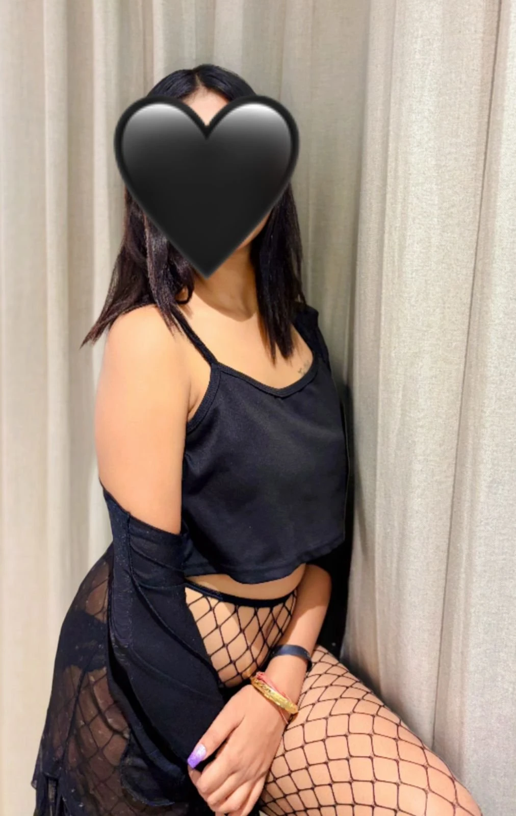 Sexy girl – Indian escort in New Delhi — 5 / 28