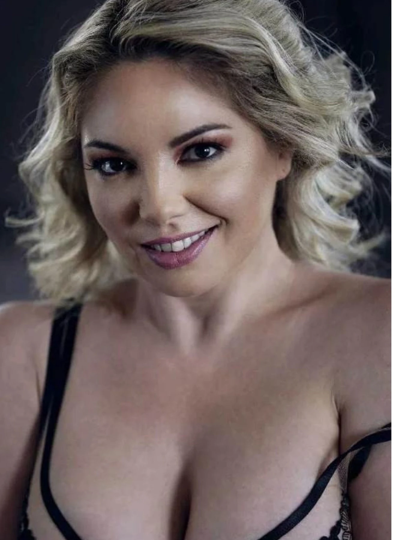 Natasha Olofsson – Swedish escort in Stockholm — 3 / 5