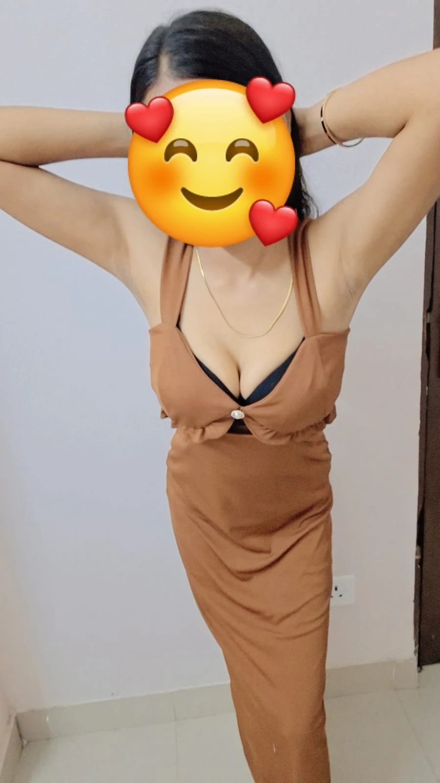 Pooja – Indian escort in Noida — 2 / 5