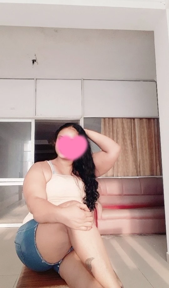 Sexy Figure Chubby Girl Reshma – Sri Lankan escort in Colombo — 5 / 9