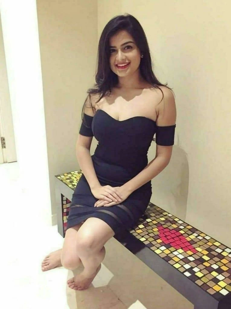 KAVYA SHARMA BEST VIP ESCORT SERVICE – Indian escort agency in Vellore — 2 / 5