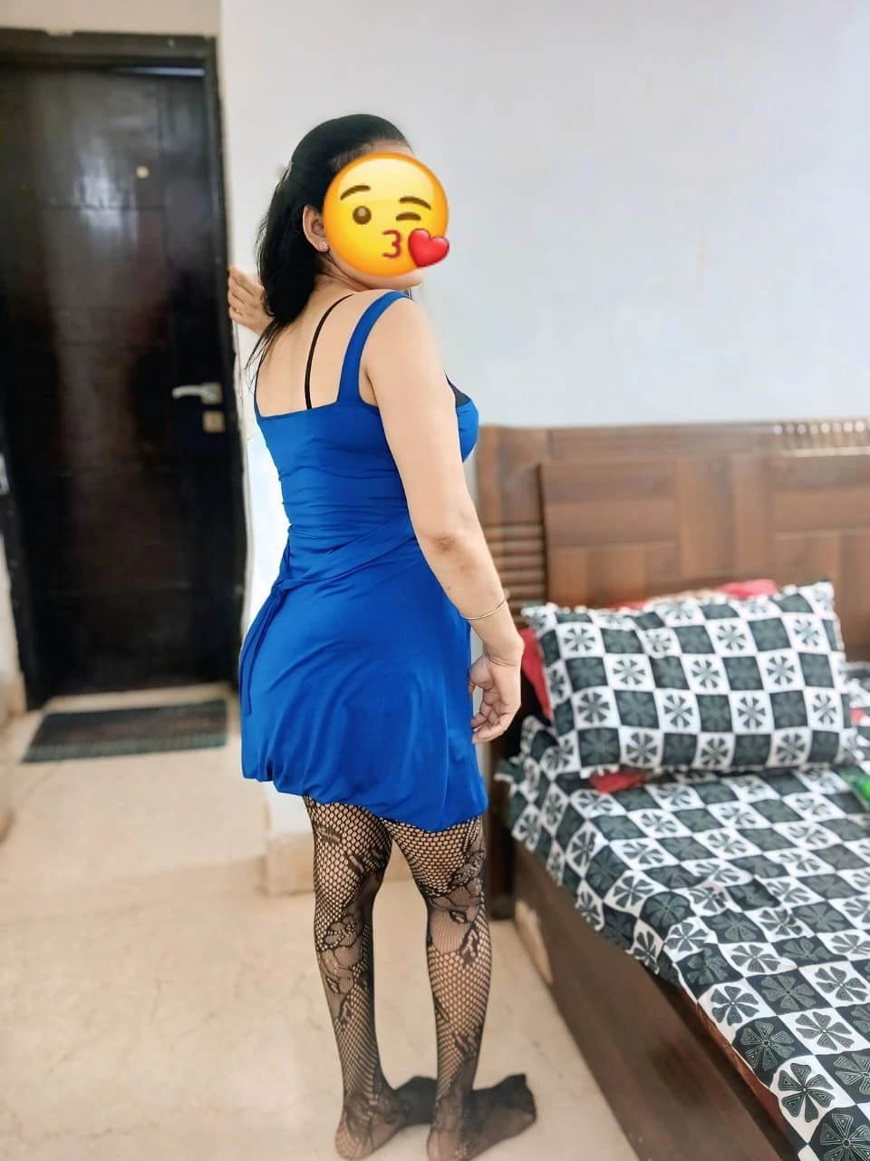 Kavya, South Delhi Young Girl Single – Indian escort in New Delhi — 3 / 10
