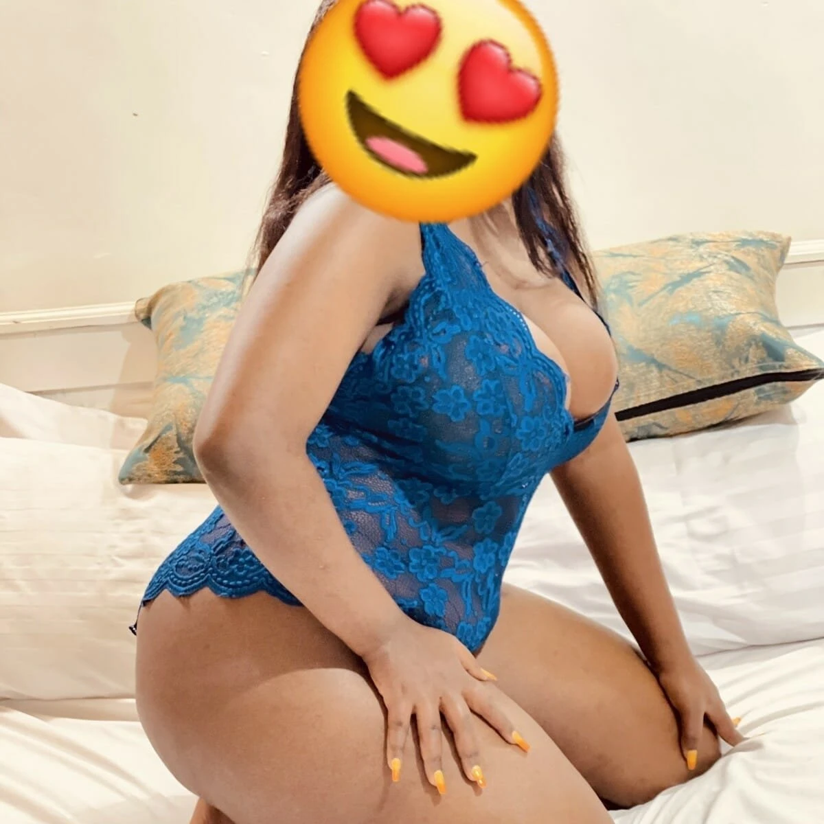 Tamara in Mehrauli – South African escort in New Delhi — 1 / 5