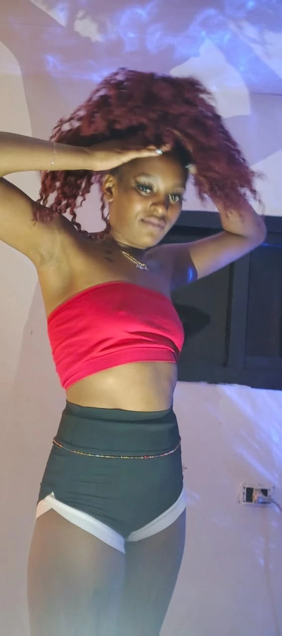 Tam – Kenyan escort in Beirut — 2 / 4