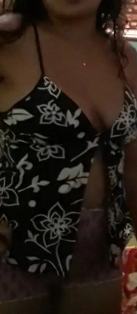 Shenu – Sri Lankan escort in Colombo — 3 / 4
