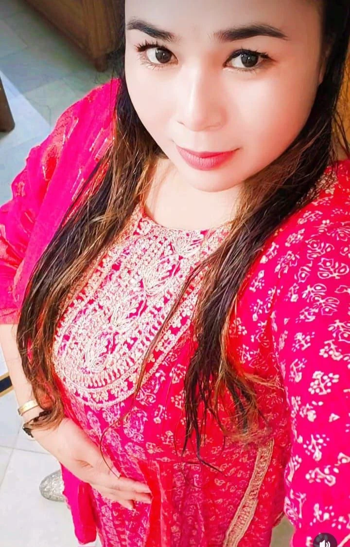 Manpreet Kaur – escort in New Delhi — 2 / 3