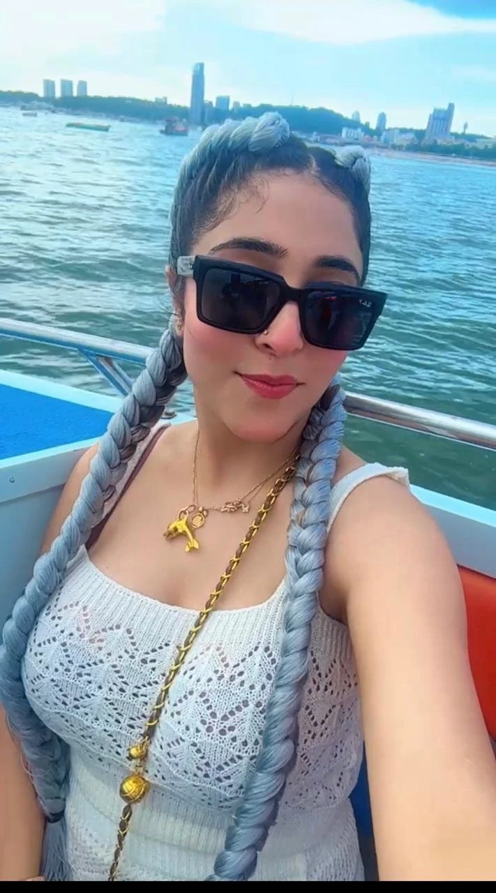 Vip Indian Model & Russians – Russian escort in Pune — 2 / 5