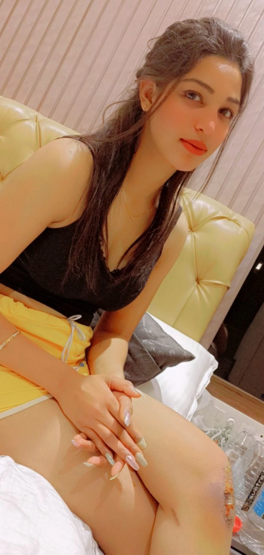 Sonia Hyderabad – escort in Hyderabad — 3 / 4