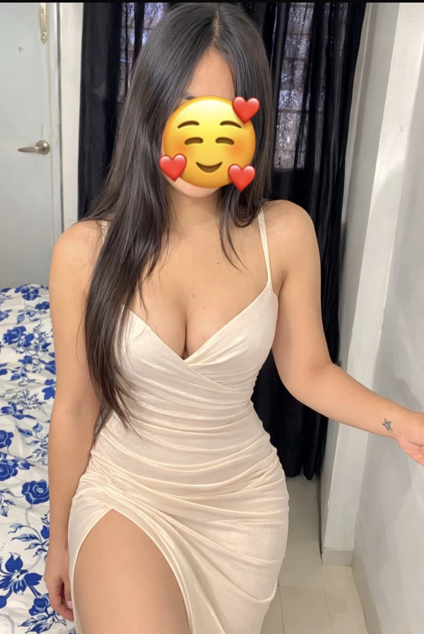 i am north east girl ❤ independent 🧿 – Emirian escort in New Delhi — 2 / 8