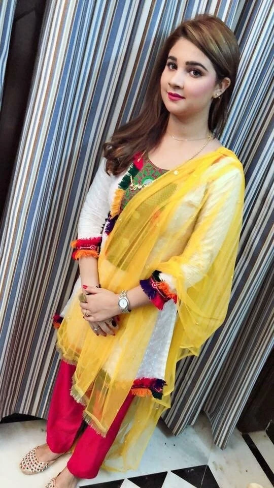 Pari – Pakistani escort in Islamabad — 6 / 11