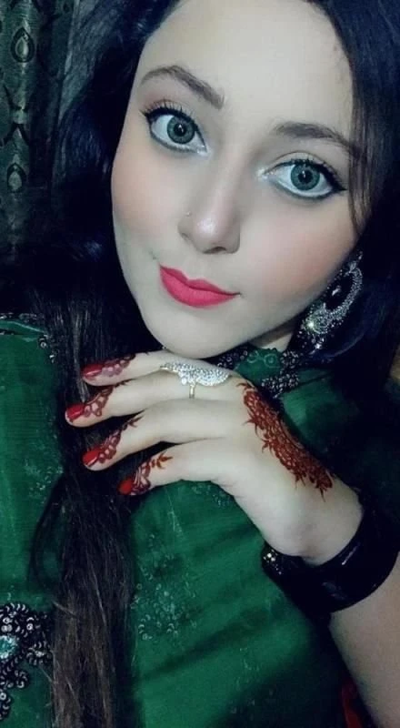 Nida Khatoon – Pakistani escort in Mumbai — 4 / 5