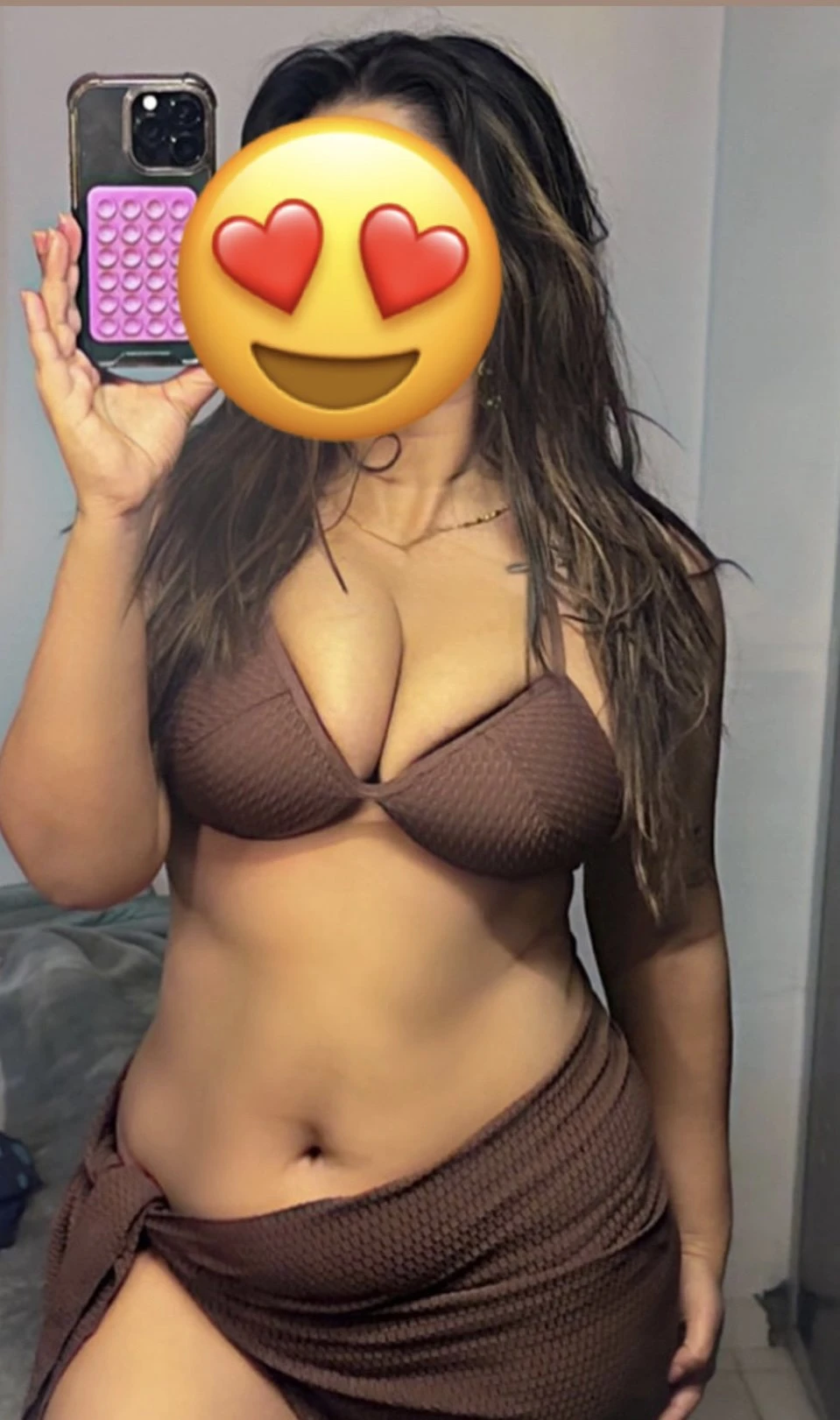 907k Follower on Insta 🩷 🎀༘⋆ – Indian escort in Hyderabad — 7 / 14
