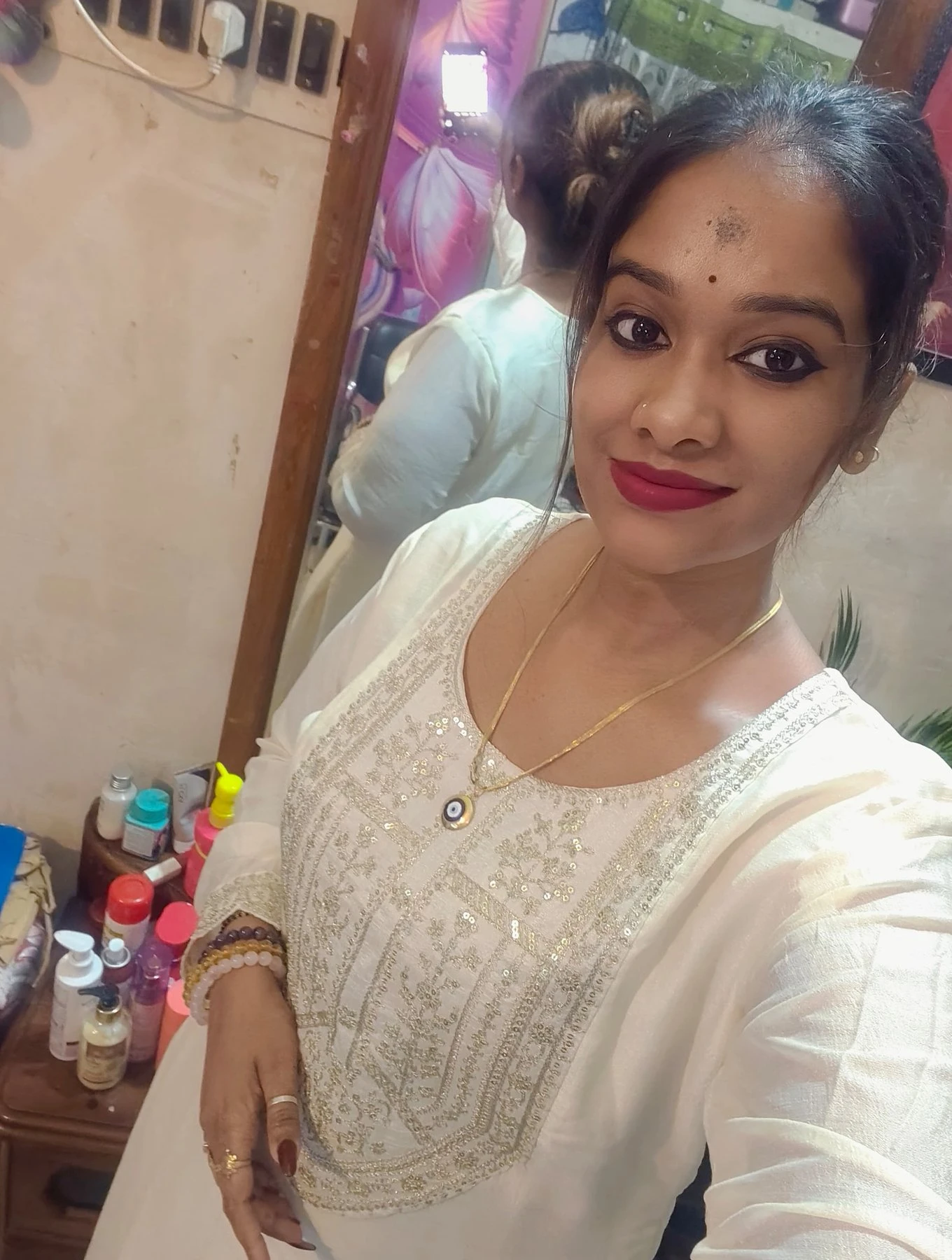 only for cam service 🧿🧿 – Indian escort in Kolkata — 3 / 12