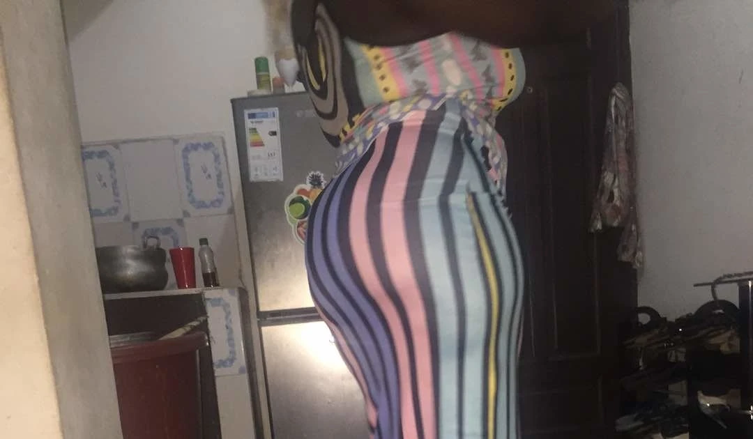 Cyndi – Ivorian escort in Abidjan — 2 / 3