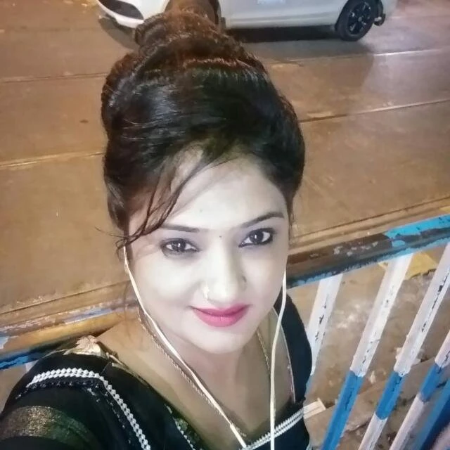 Priya Patel Real Meet – Indian escort in Navi Mumbai — 2 / 5