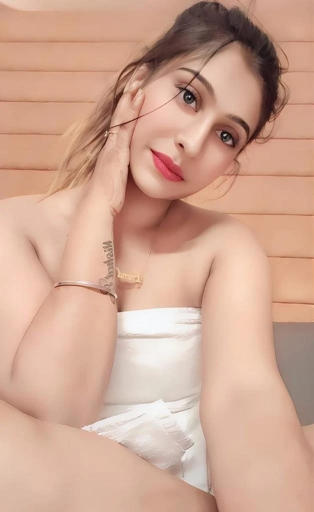 Miss Rose – Indian escort in Kolkata — 1 / 5