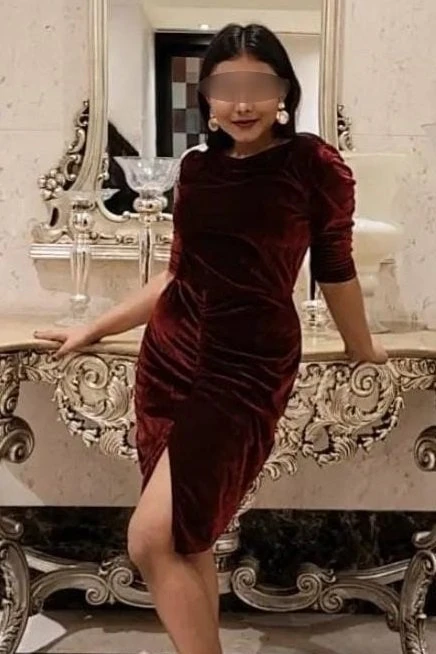 Shivani – Indian escort in Mumbai — 3 / 9