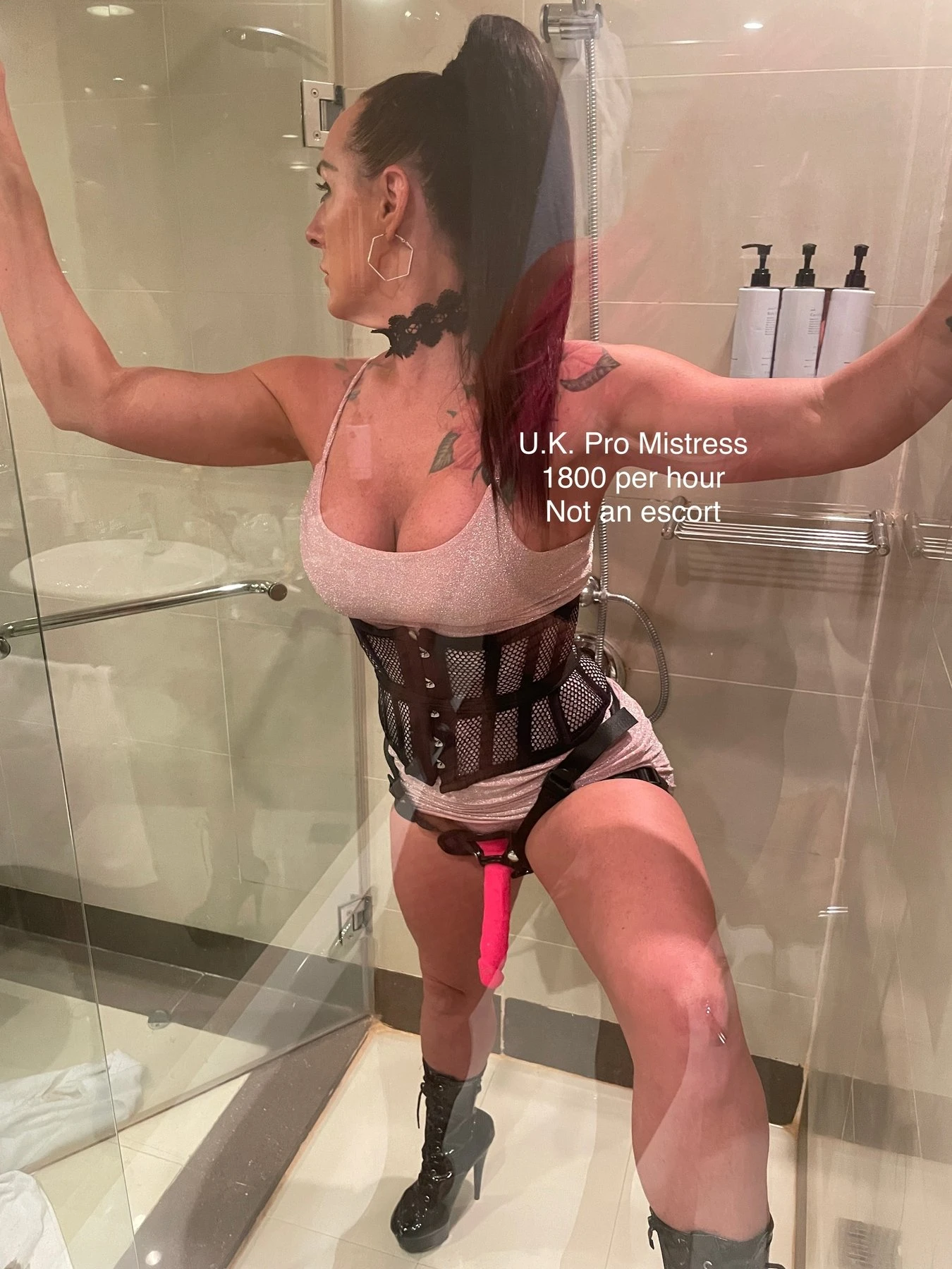 BRITISH🇬🇧 MISTRESS Jasmine BDSM ONLY – British dominatrix in Stockholm — 9 / 31