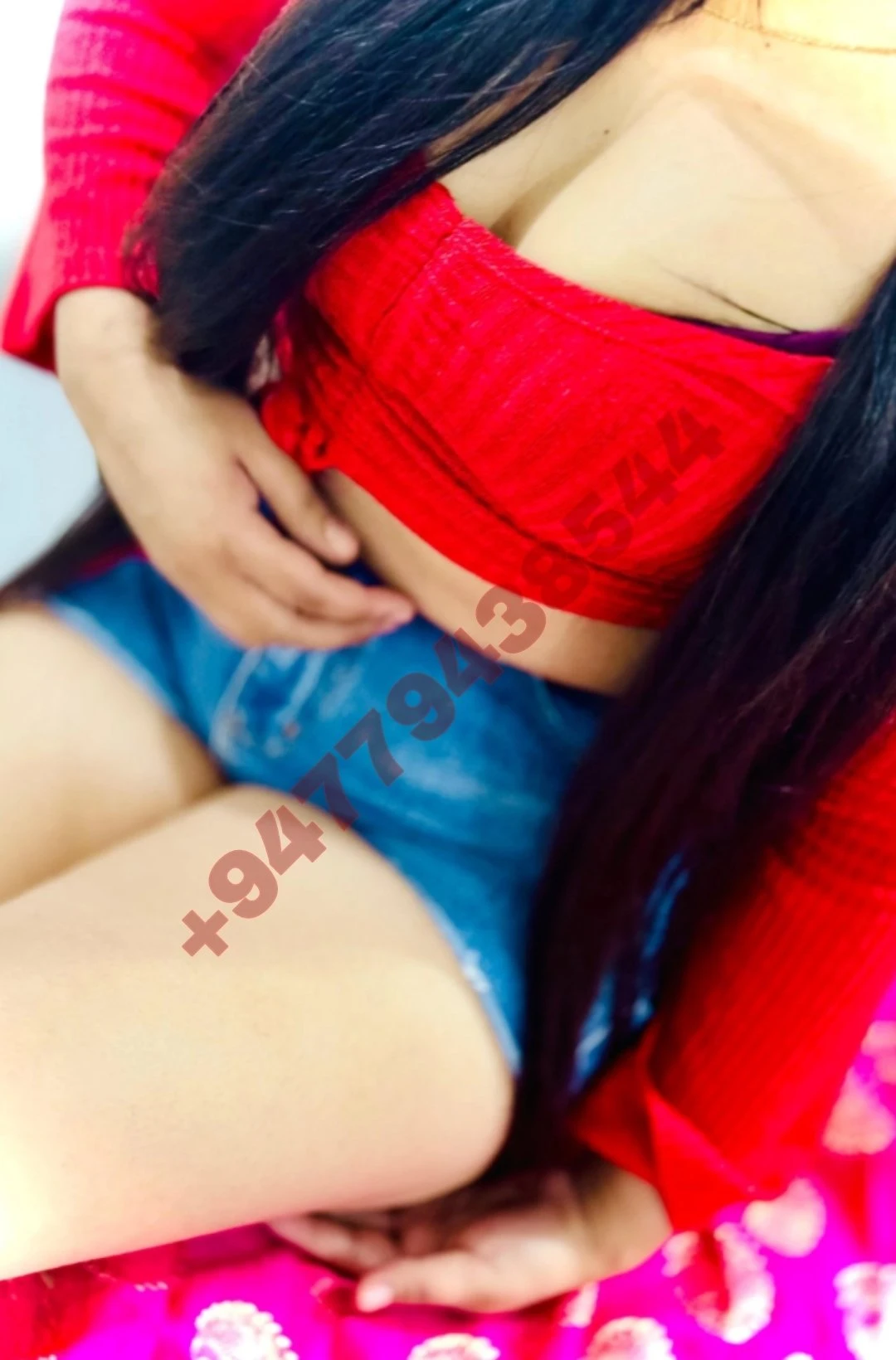 University Girl (Cam / Full) – Sri Lankan escort in Colombo — 3 / 18