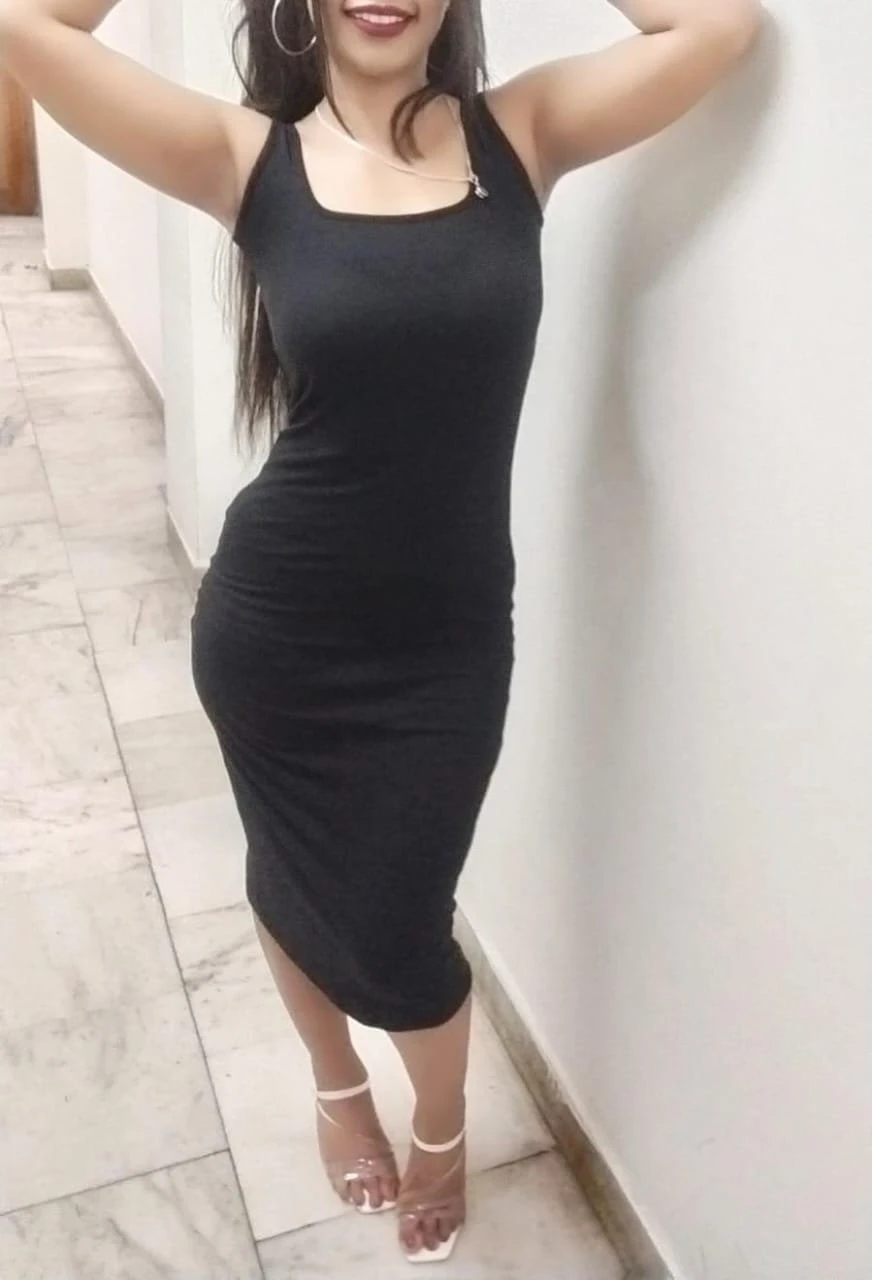 Monika – escort in Pune — 2 / 3
