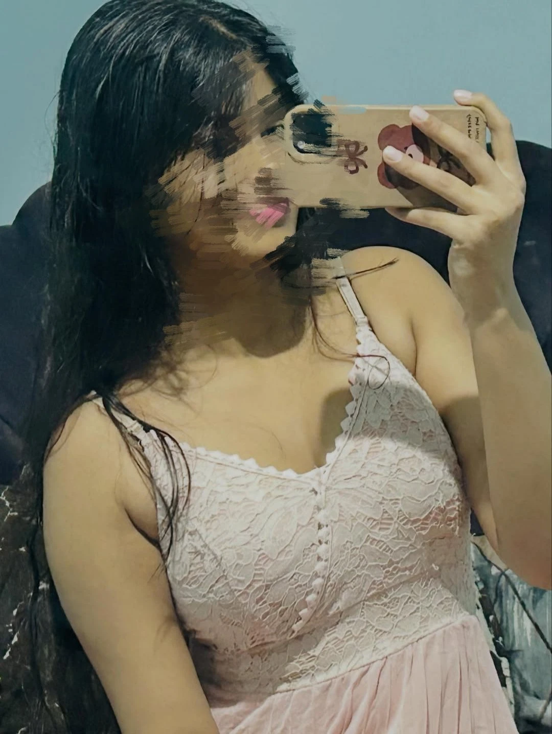 Sunita Real Meet and Cam Show – Indian escort in Kochi — 6 / 7