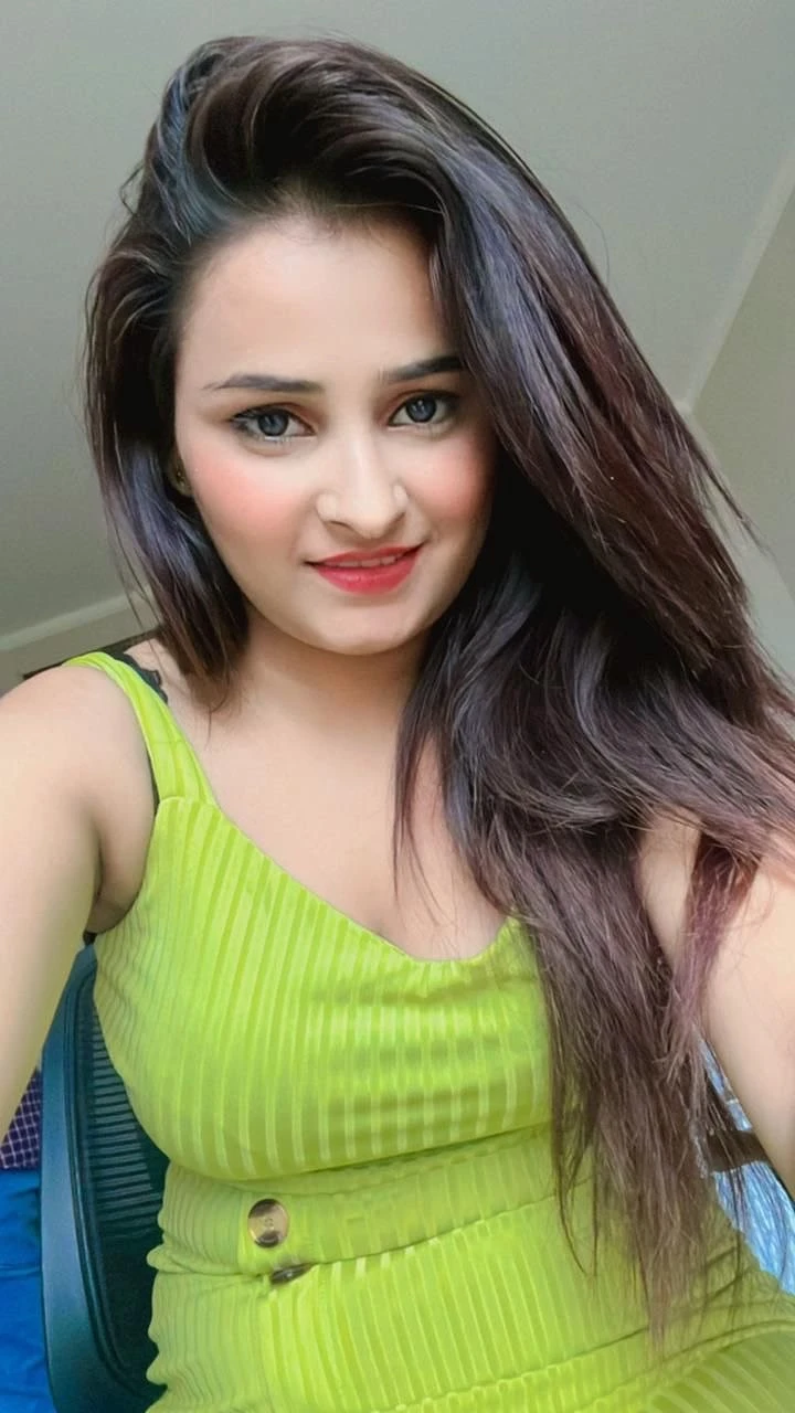 Aaliya Rastogi – Indian escort in New Delhi — 5 / 13
