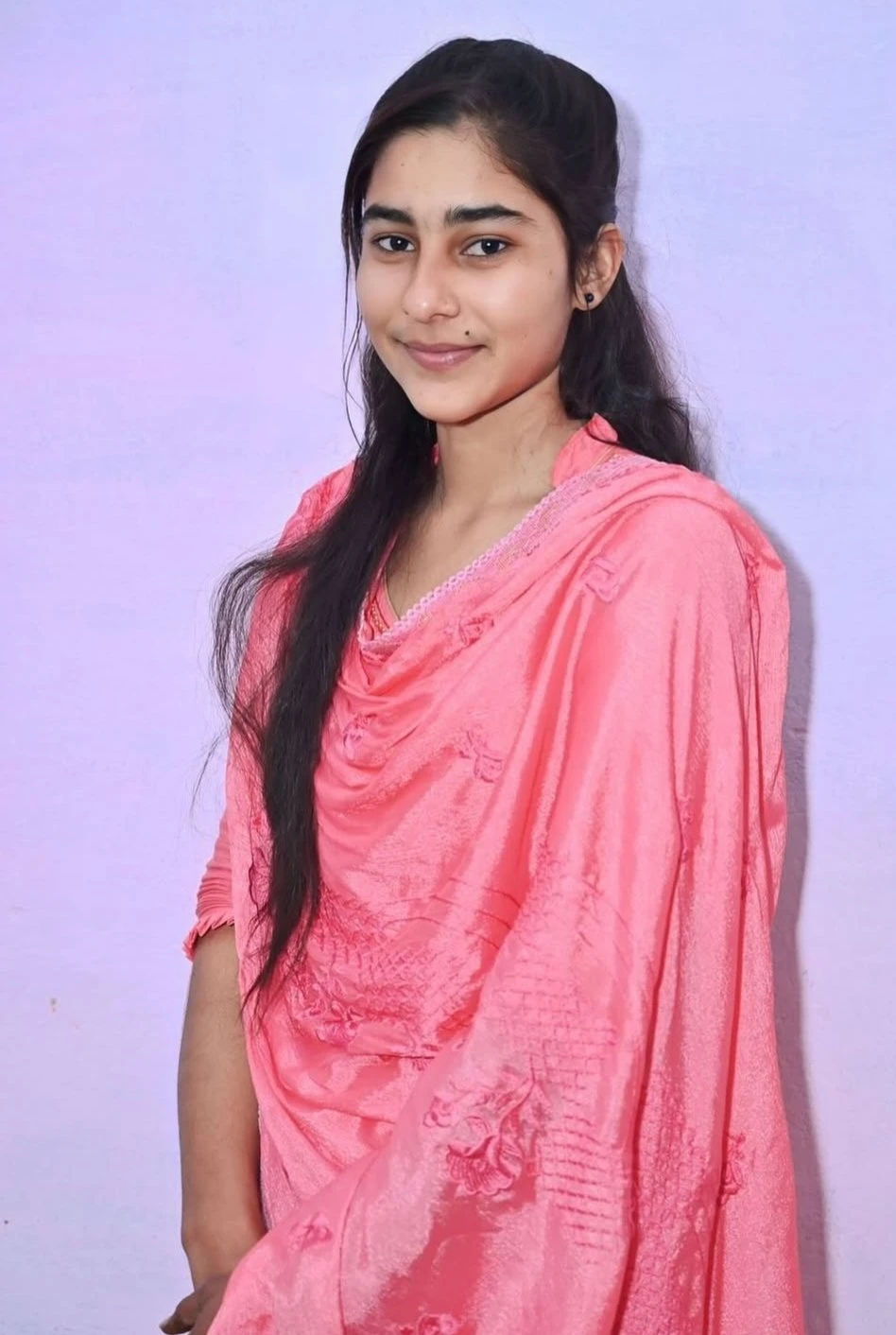 Vip Girls Tanvi – Indian escort in Mumbai — 1 / 2
