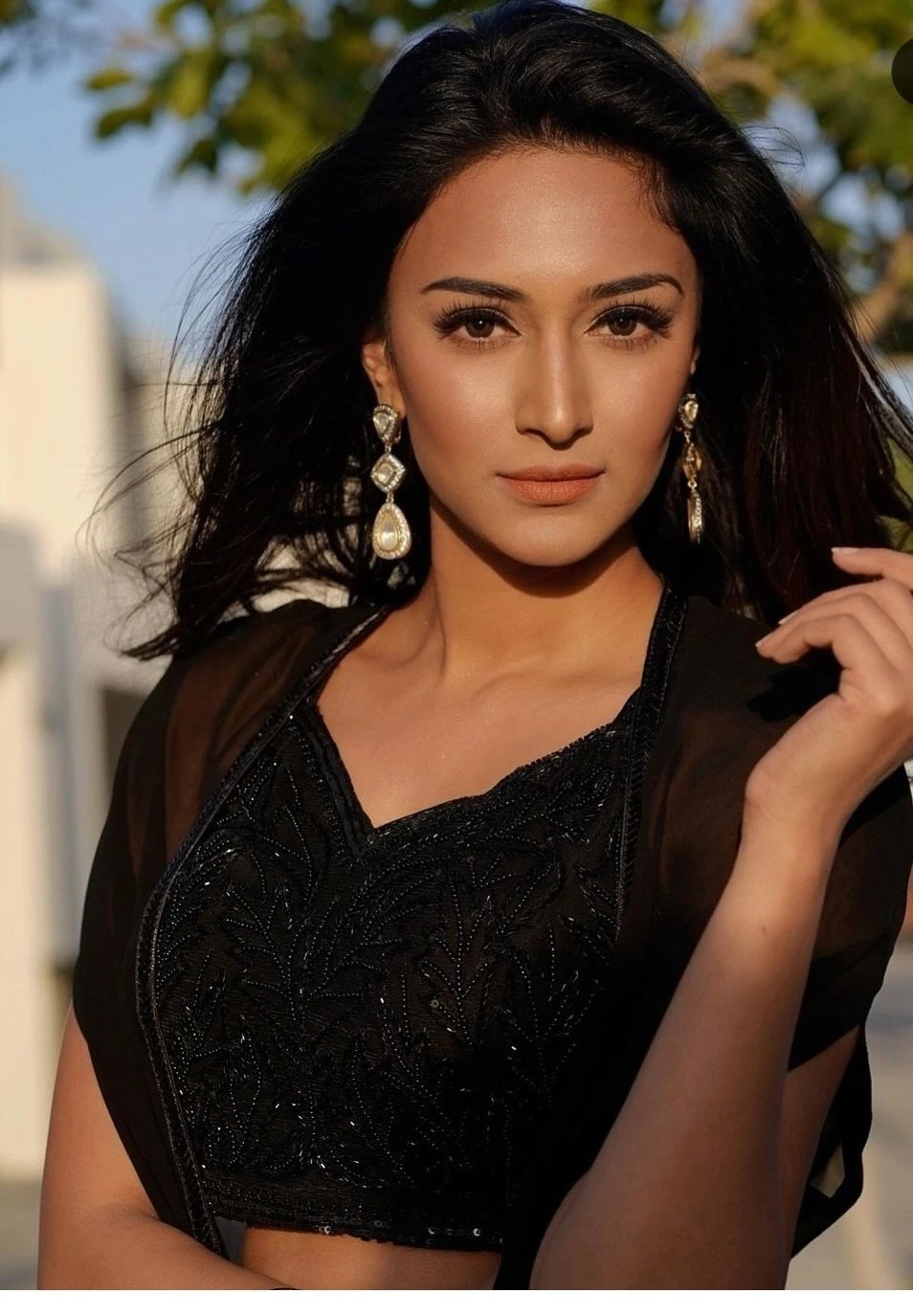 Kanishka Gupta – Indian escort in Kolkata — 2 / 4