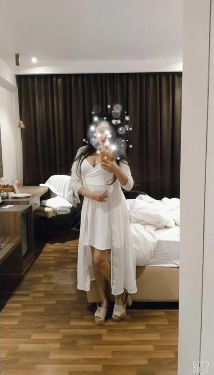 I'm queen of bj – Indian escort in Kolkata — 2 / 6