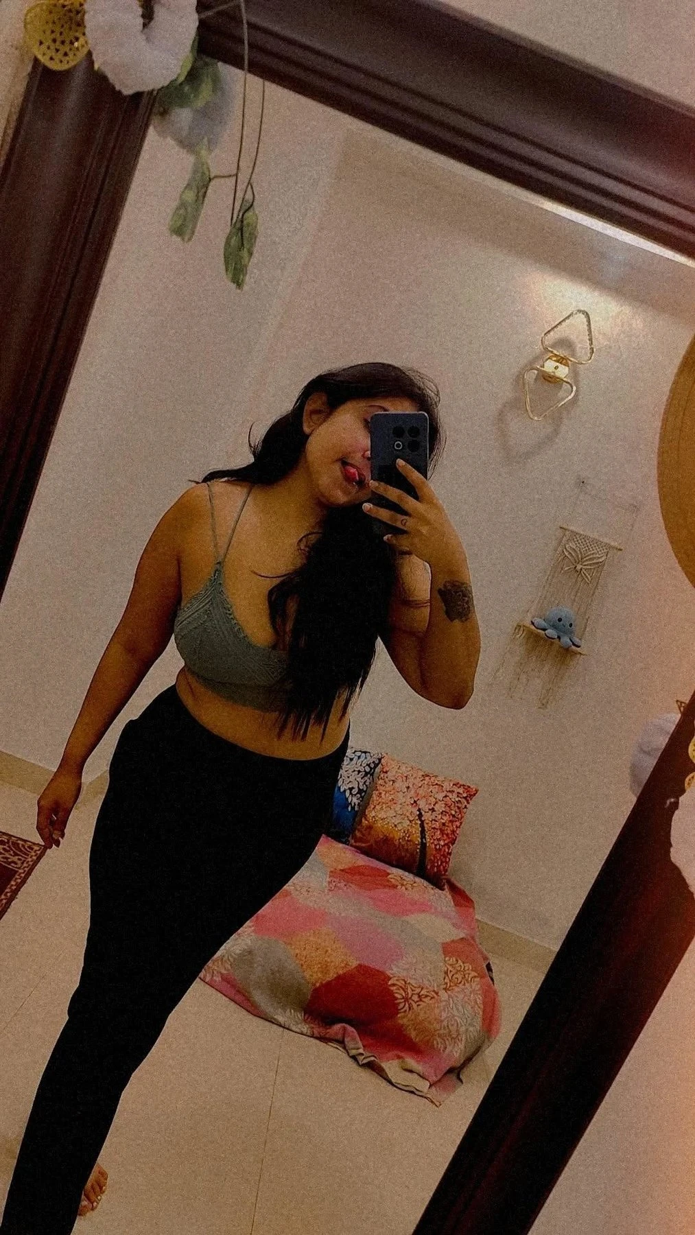 NO ADVANCE - Direct Pay To Girl In Hotel – Indian escort in New Delhi — 4 / 5