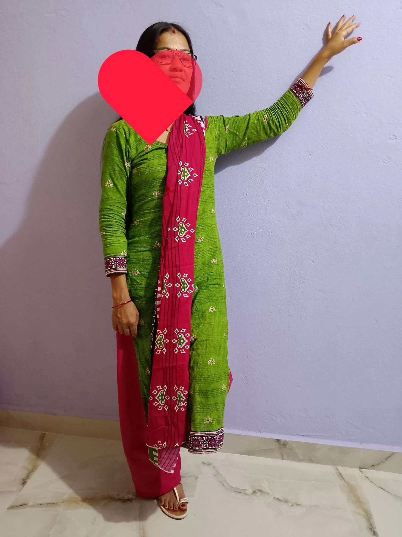 Indian,Russian,Airhostess,College girls – Indian escort in Pune — 1 / 2