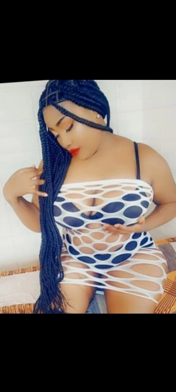 Nana – Ghanaian escort in New Delhi — 4 / 5