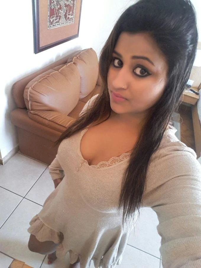 Anshu Roy Call Girl. Vashi Nerul Panvel – Indian escort in Navi Mumbai — 3 / 4