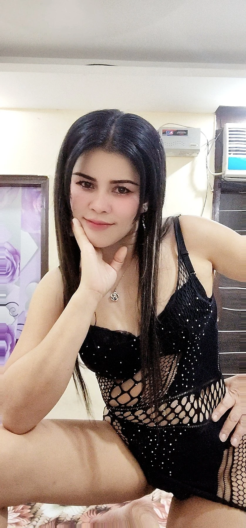 Nikki – Thai masseuse in Gurgaon — 7 / 17