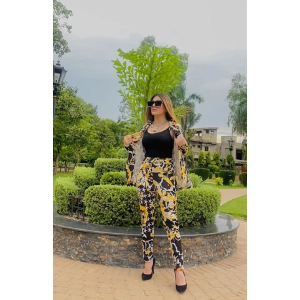 Neha Khan – Pakistani escort in Lahore — 4 / 9