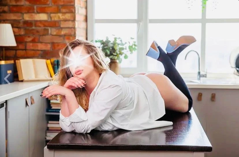 Yana – Belarusian escort in Riga — 3 / 7