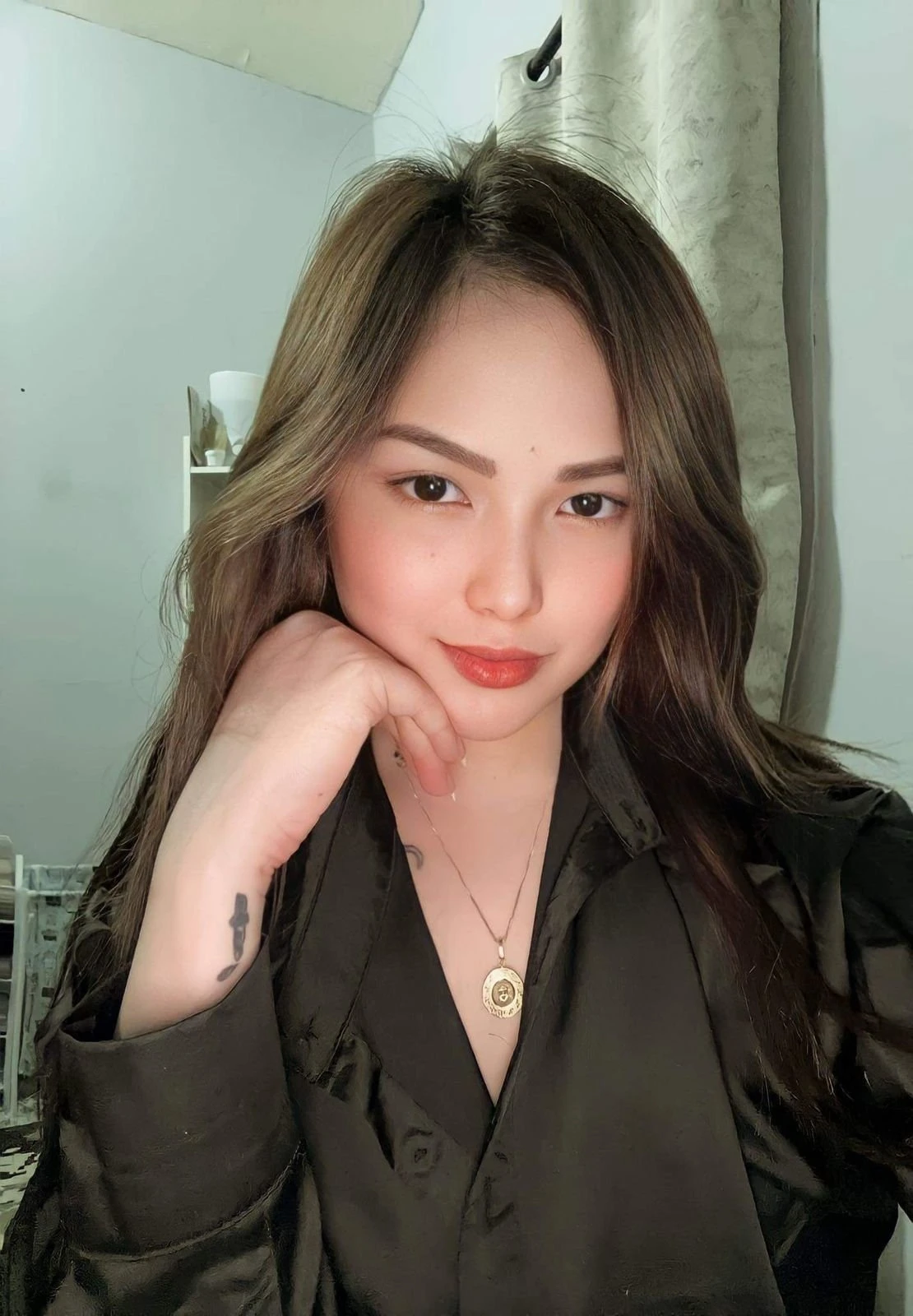 Sasha Your Ideal Naughty Playmate – Malaysian escort in Maldives — 4 / 8