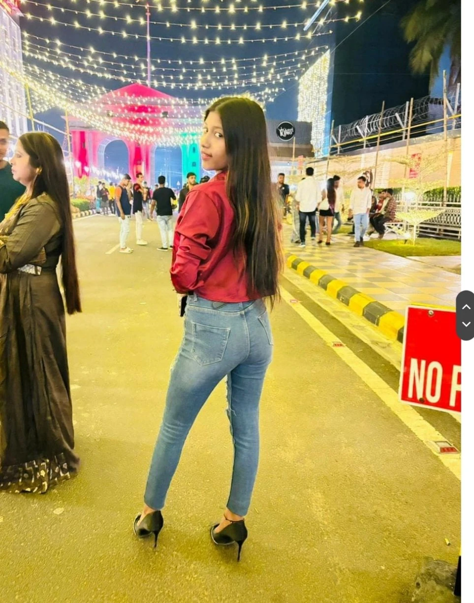 Real Meet Sexy Nisha Call Girls – Indian escort in Kolkata — 5 / 6