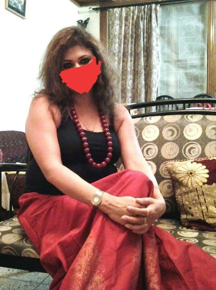 Sumita Chauhan – Indian escort in Noida, Escort, Noida