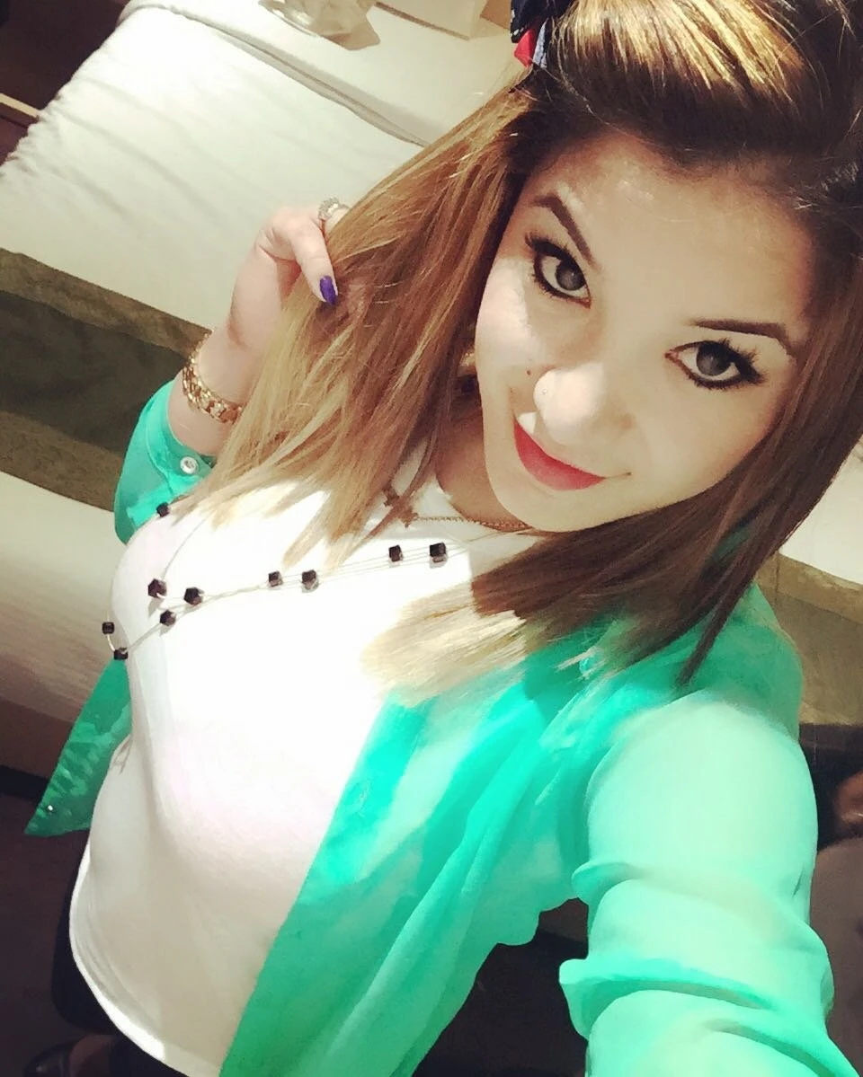 Zarina Shekh Modelsceleb – Afghan escort in Mumbai — 2 / 4