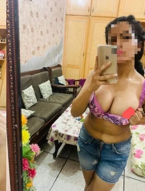 Radhika Cam and Real Meet – Indian escort in Bangalore, Escort, Banga
