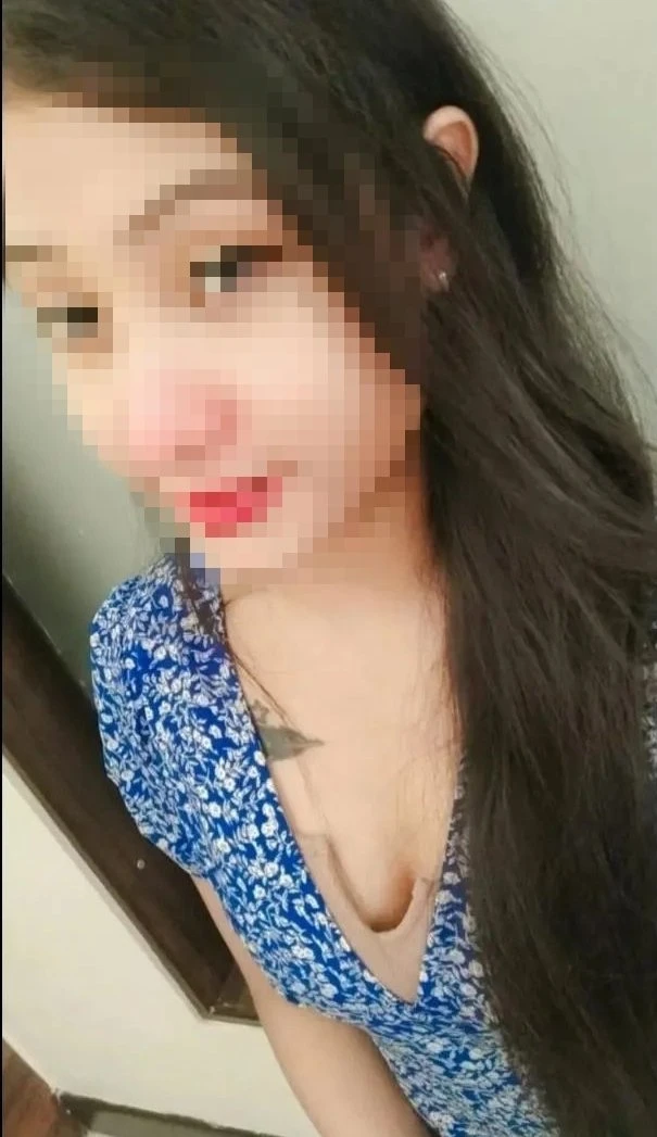 Rosyy Cam and Real Meet – Indian escort in New Delhi — 4 / 7